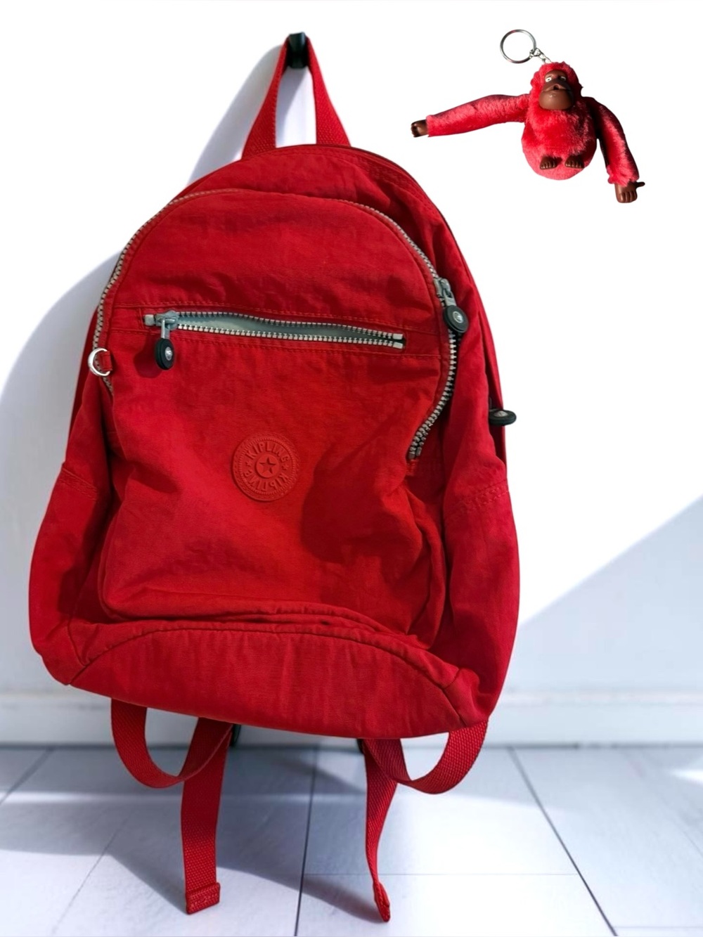 Kipling Red back back